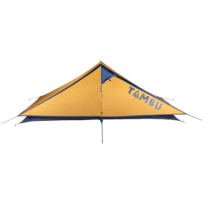 Leichtgewichts-Trekkingzelt KUTIR 2.0 von Tambu Outdoor, gelb mit blauem Boden und Aufschrift 'TAMBU', für 2 Personen