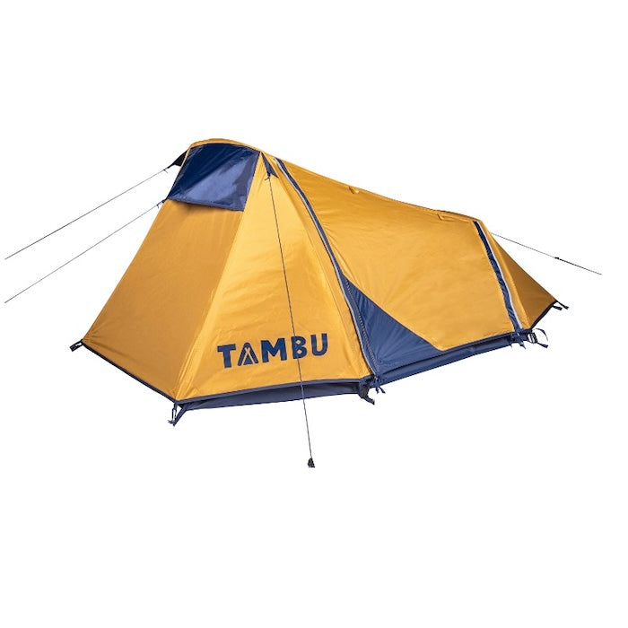 Gelb-blaues SURANGA 2.0 Leichtgewichts-Trekkingzelt für 2 Personen von Tambu Outdoor mit aufgespanntem Gestänge und Abspannleinen